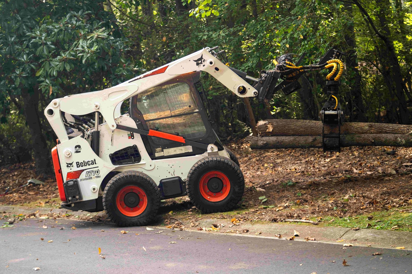 Taking down trees is our main job, but protecting your property while we do it will always be our number one priority. #treeremoval #treesolution #treeservice #spaldingcountyga